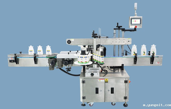 双侧面贴标机厂家:带您了解双侧面贴标机