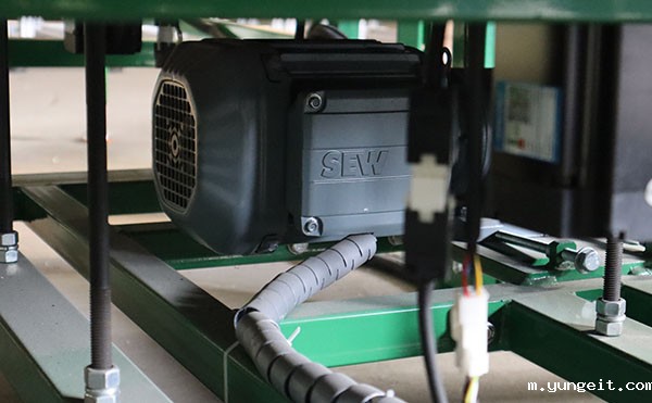 静态量方扫码称重分拣机