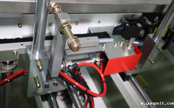 纸箱工字封箱机,封箱机,包装机生产厂家