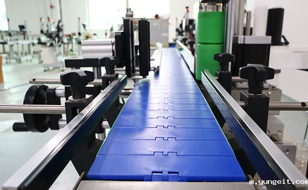 全自动锥形瓶贴标机,全自动贴标机,全自动贴标机厂家